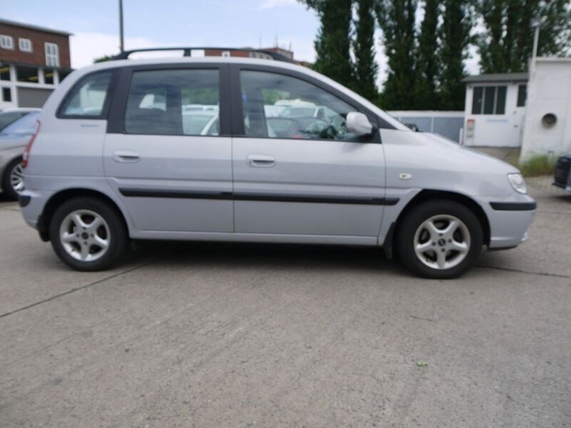 Gebraucht Hyundai Matrix Team 103 PS (75 kW) 2006 Silber Van / Kleinbus