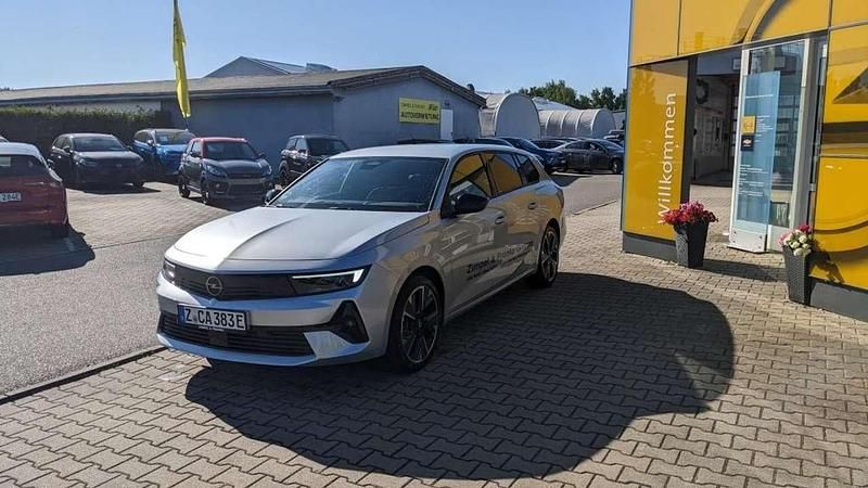 Gebraucht Opel Astra 156 PS (114 kW) 2024 Kristall silber Kombi