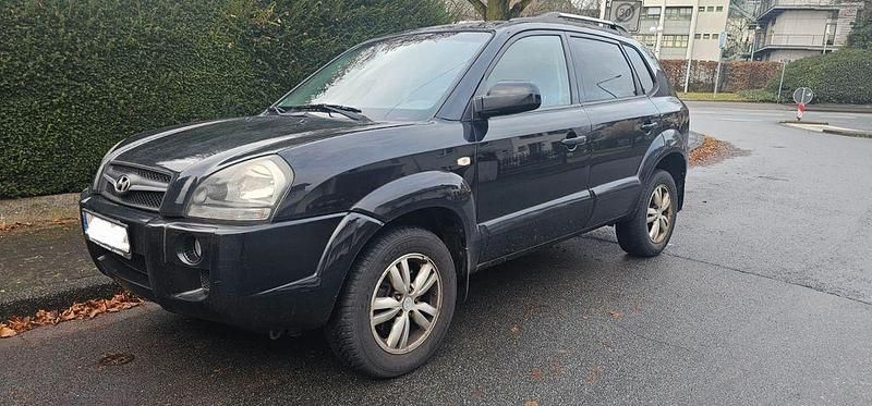 Schwarz Gebraucht 2010 Hyundai Tucson GLS SUV | 3.300 € (Fairer Preis) - Bild 1/4