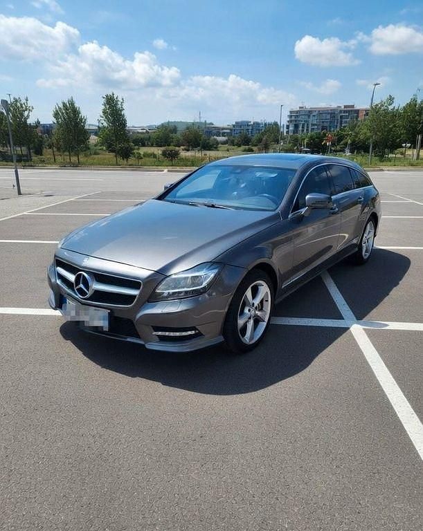 Gebraucht Mercedes CLS350 265 PS (194 kW) 2012 Grün Limousine