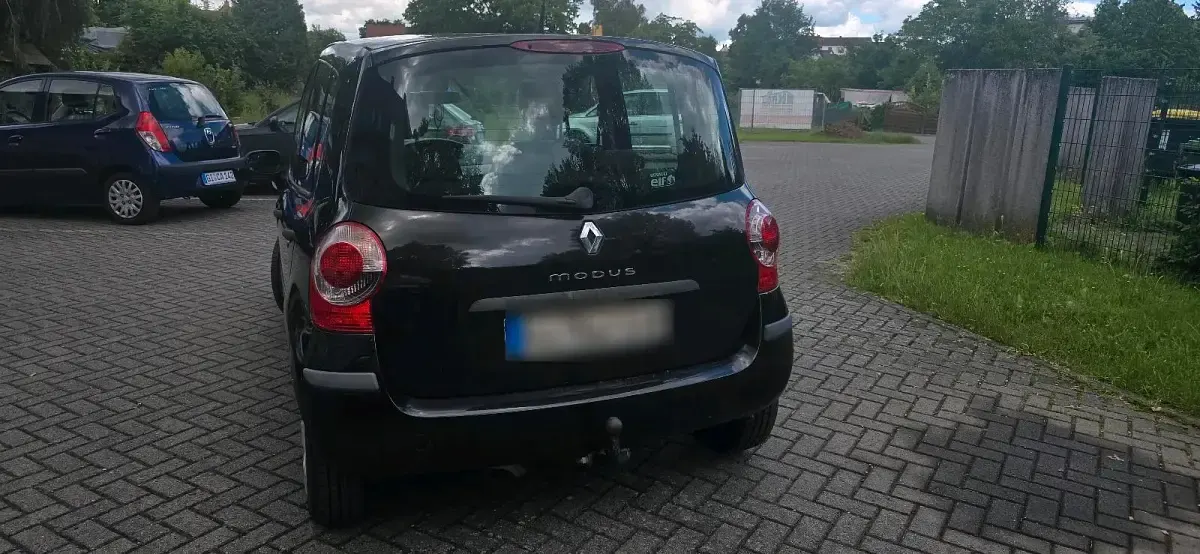 Gebraucht Renault Modus 60 PS (44 kW) 2007 Schwarz Van / Kleinbus