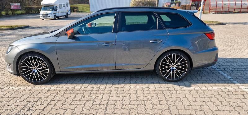Second-hand Seat Leon CUPRA 280 CP (205 kW) 2015 Gri Break