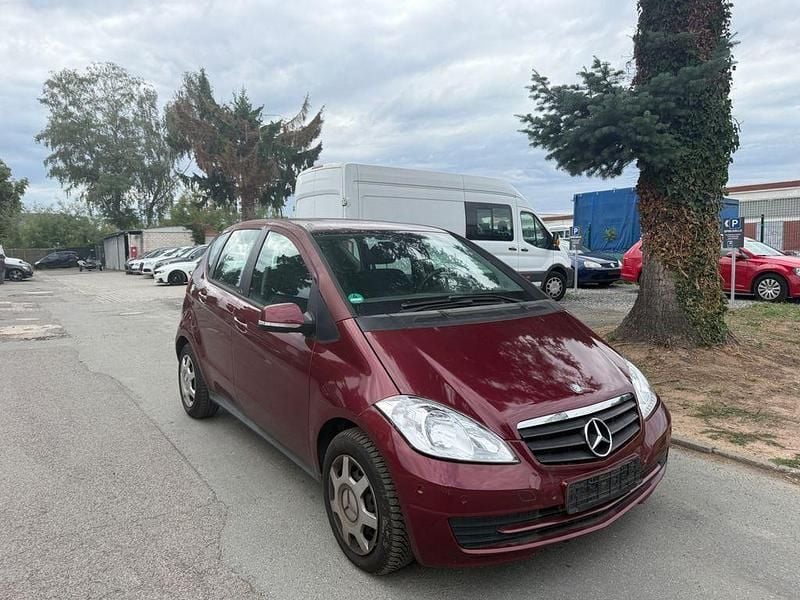 Rot Gebraucht 2008 Mercedes A150 Van / Kleinbus | 5.900 € (Guter Preis) - Bild 1/4