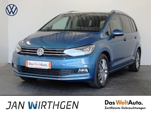 Gebraucht VW Touran Join 150 PS (110 kW) 2018 Blau metallic Van / Kleinbus
