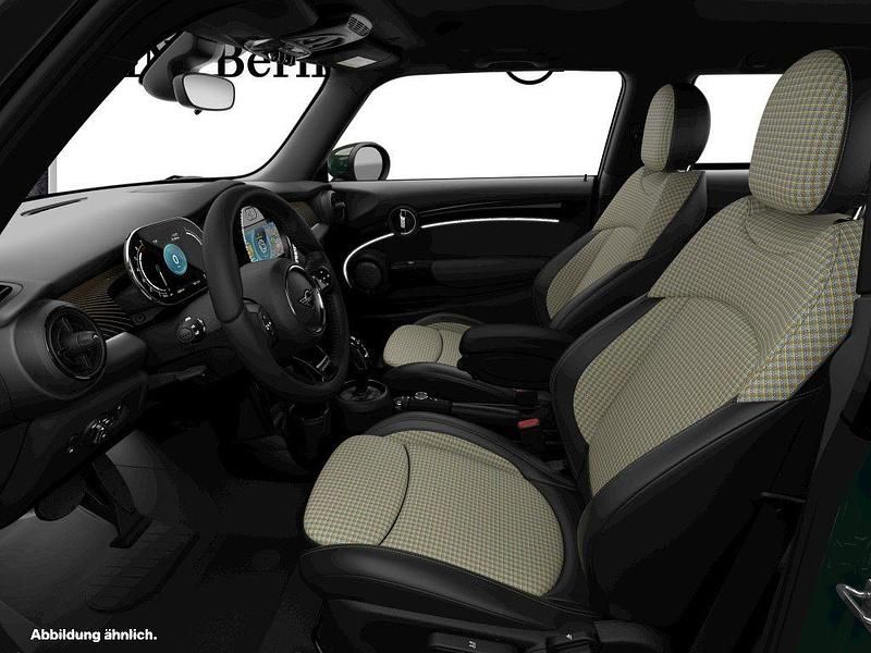 Gebraucht Mini Cooper 136 PS (100 kW) 2023 Grün Kleinwagen