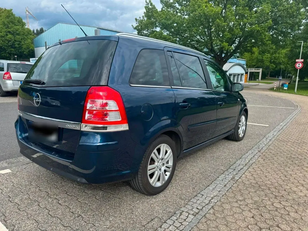 Gebraucht Opel Zafira 125 PS (91 kW) 2012 Blau Van / Kleinbus