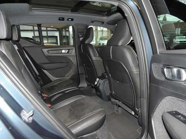 Gebraucht Volvo XC40 Pro 300 kW (408 PS) 2021 Blau SUV