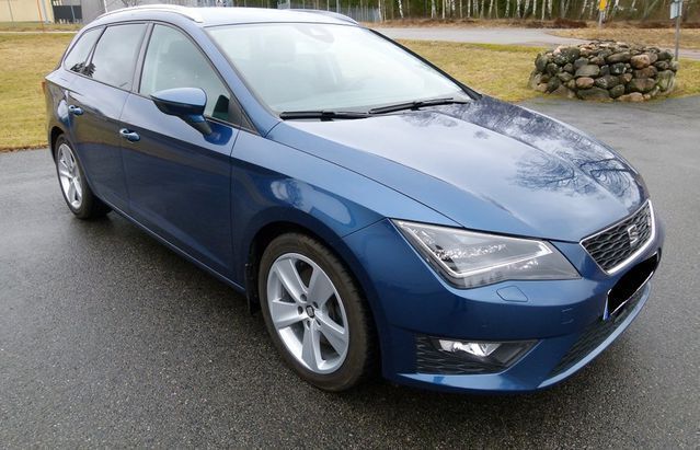Gebraucht Seat Leon ST FR 250 PS (183 kW) 2015 Blau Kombi