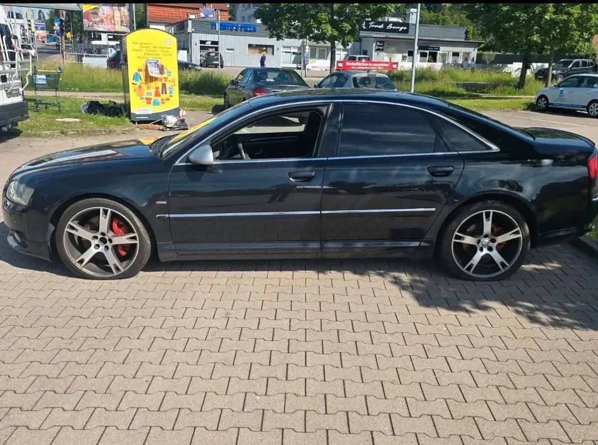 Gebraucht Audi A8 334 PS (245 kW) 2003 Schwarz Limousine