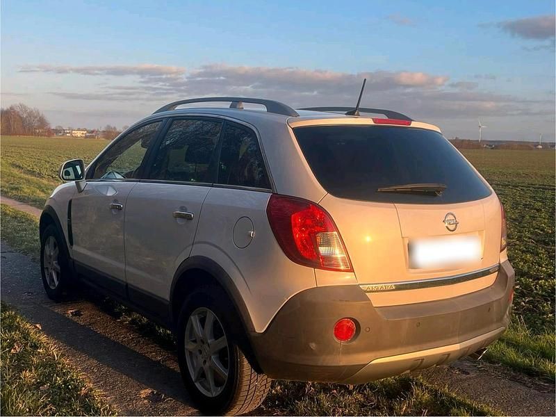 Gebraucht Opel Antara 163 PS (119 kW) 2015 Weiß SUV