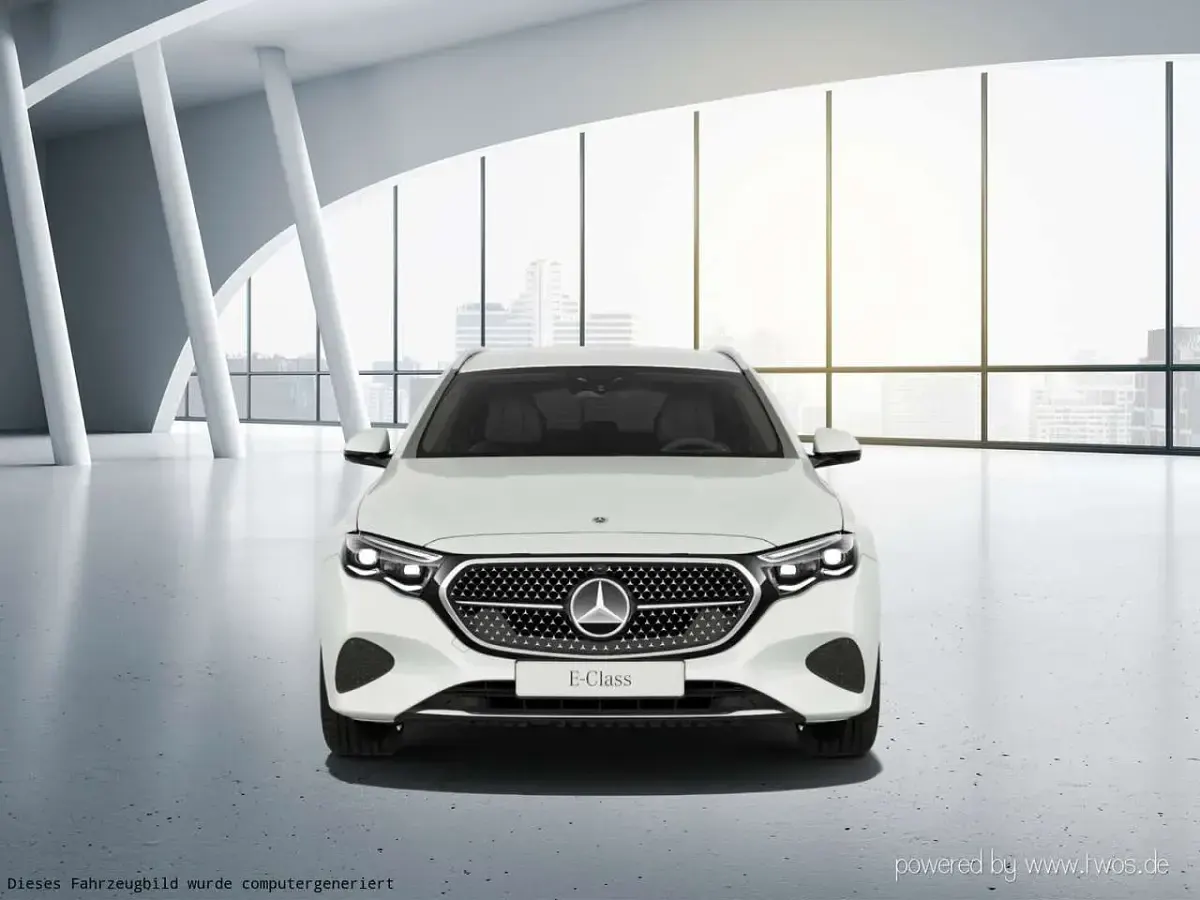 Gebraucht Mercedes E300 313 PS (230 kW) 2024 Manufaktur lack manufaktur opalithweiß bright Kombi