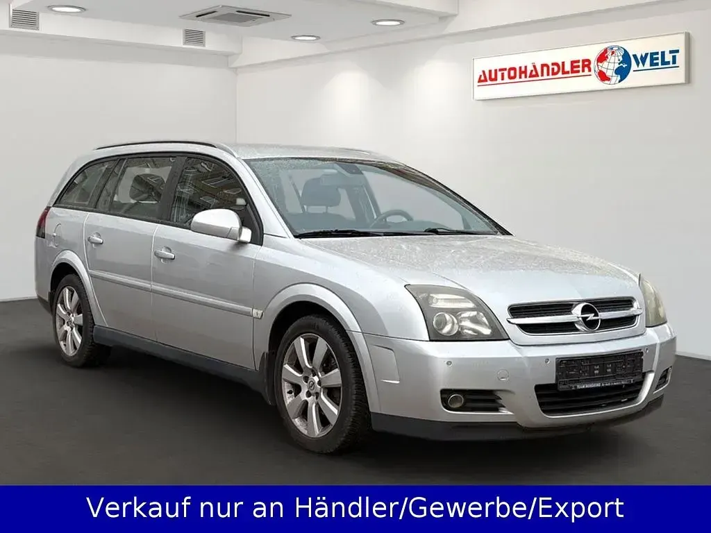 Gebraucht Opel Vectra 155 PS (114 kW) 2005 Silber Kombi