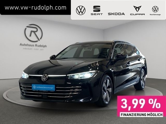 Grenadillschwarz metallic (metallic) Gebraucht 2024 VW Passat Elegance Kombi | 34.979 € (Fairer Preis) - Bild 1/4