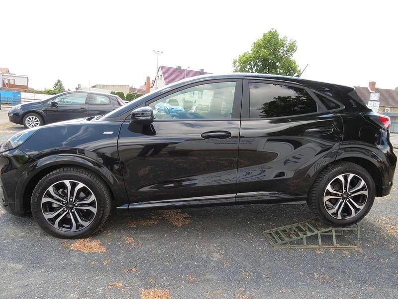 Second-hand Ford Puma ST-Line 125 CP (91 kW) 2022 Negru SUV