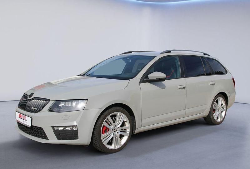 Grau Gebraucht 2015 Skoda Octavia RS Kombi | 10.990 € (Superpreis) - Bild 1/4