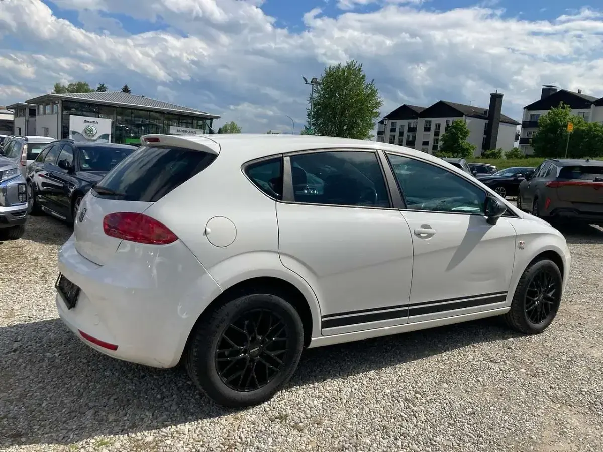 Gebraucht Seat Leon Copa 105 PS (77 kW) 2012 "candy" weiss Kleinwagen