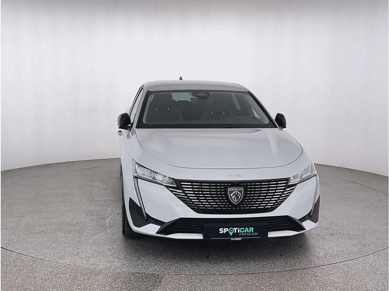 Gebraucht Peugeot 308 Allure 131 PS (96 kW) 2024 Weiß (metallic) Kombi