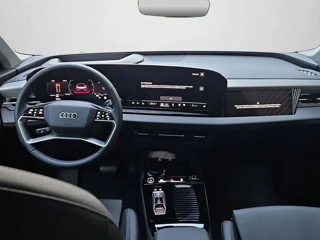 Gebraucht Audi Q6 e-tron Advanced 225 kW (306 PS) 2025 Daytonagrau perleffekt (metallic) SUV