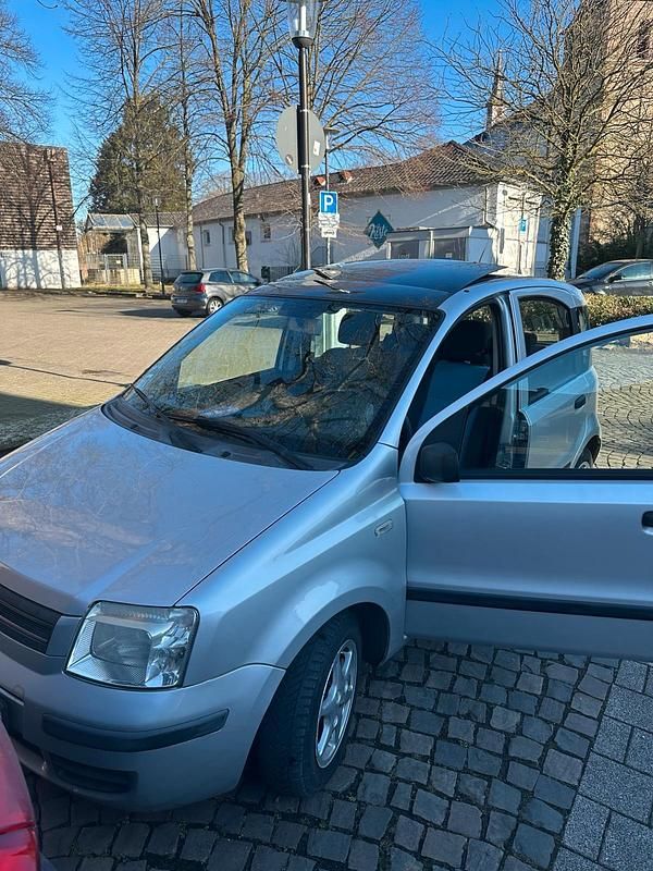 Gebraucht Fiat Panda 44 PS (32 kW) 2009 Silber Kleinwagen