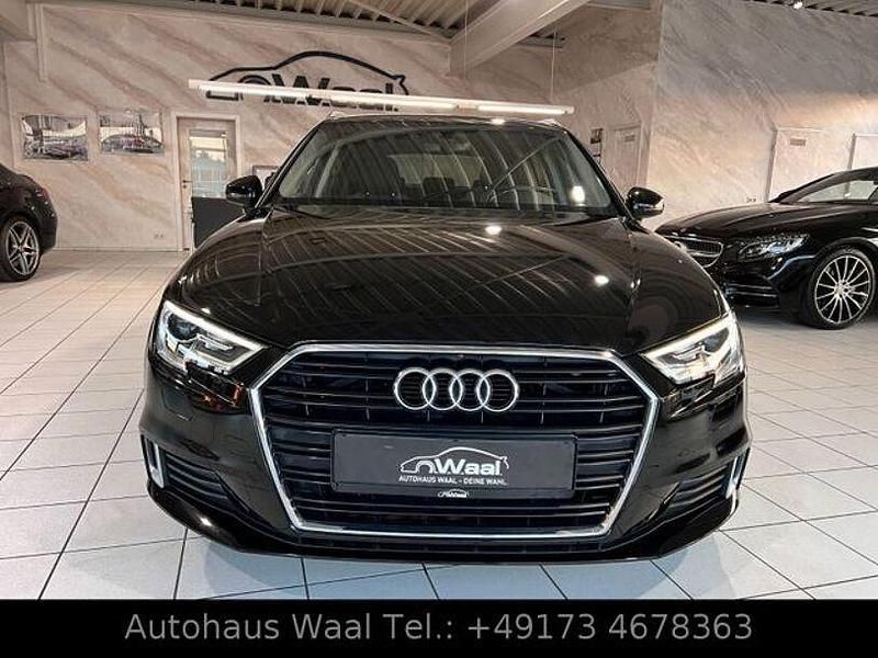 Gebraucht Audi A3 Ambition 150 PS (110 kW) 2014 Grau Limousine