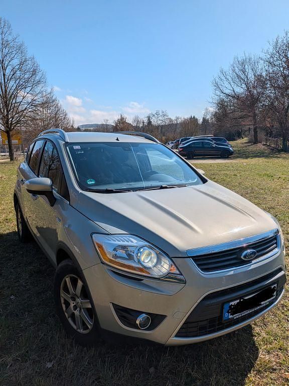 Gebraucht Ford Kuga Titanium 136 PS (100 kW) 2010 Silber SUV