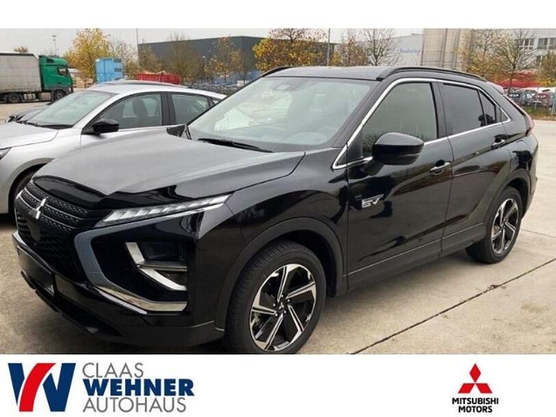 Gebraucht Mitsubishi Eclipse Cross Basis 188 PS (138 kW) 2022 P) (schwarz SUV