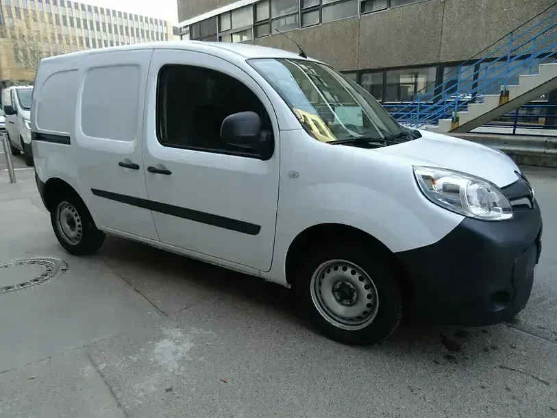 Używany Renault Rapid 116 KM (85 kW) 2020 Biały Van
