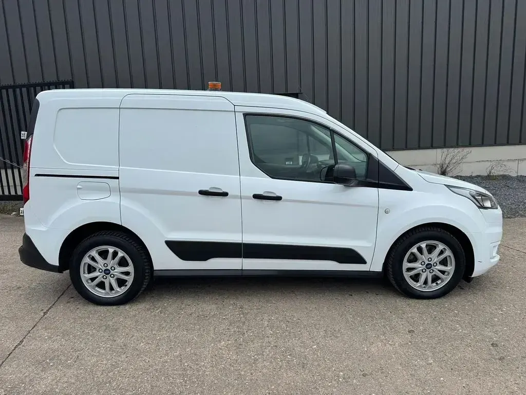 Gebraucht Ford Transit Connect 101 PS (74 kW) 2020 Weiß Van / Kleinbus