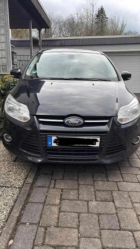 Brugt Ford Focus 140 HK (102 kW) 2012 Sort Sedan