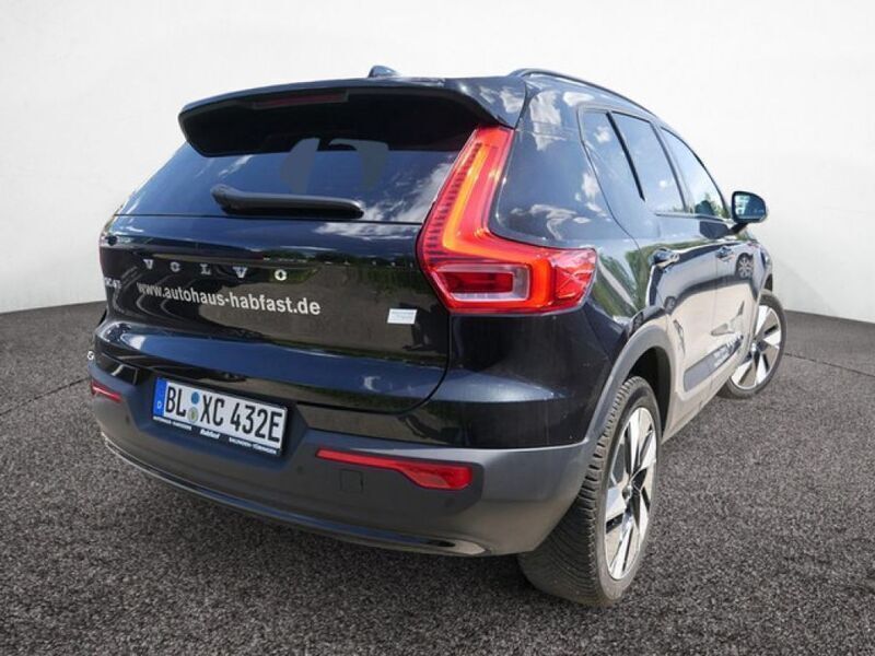 Gebraucht Volvo XC40 Plus 300 kW (408 PS) 2023 Onyx schwarz SUV