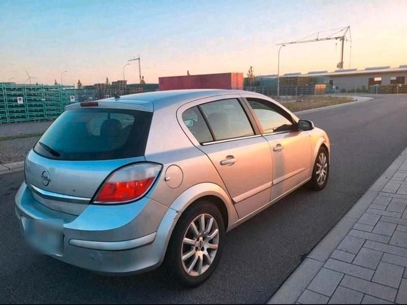 Gebraucht Opel Astra Cosmo 95 PS (69 kW) 2004 Grau Limousine