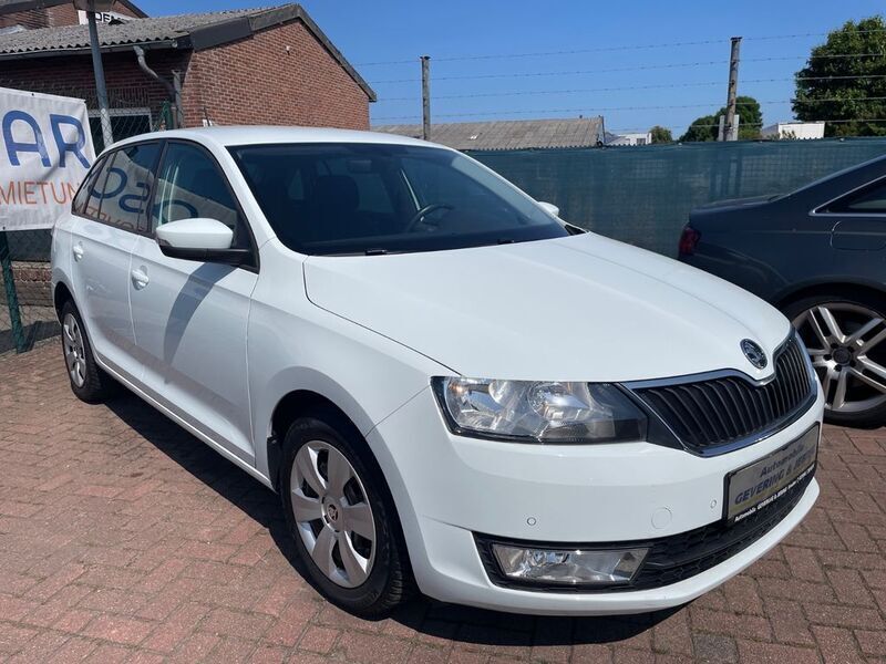 Weiß Gebraucht 2017 Skoda Rapid Ambition Limousine | 9.750 € (Guter Preis) - Bild 1/4
