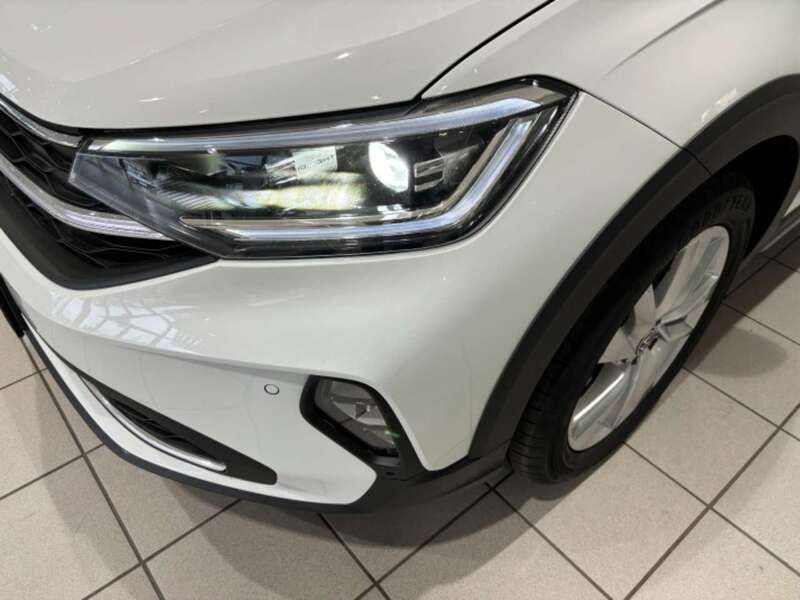 Gebraucht VW Taigo Move 116 PS (85 kW) 2024 Weiß SUV