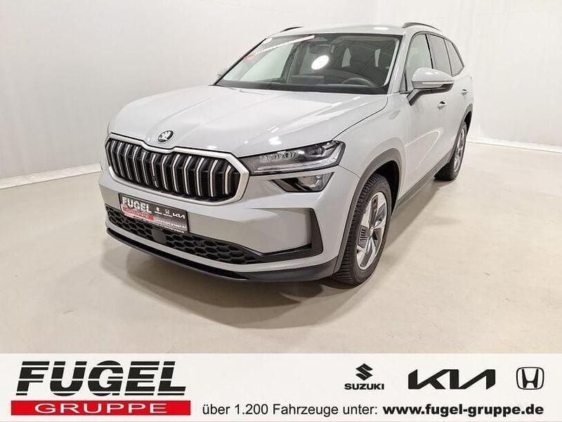 Steelgrau Gebraucht 2024 Skoda Kodiaq Selection SUV | 34.999 € (Superpreis) - Bild 1/4