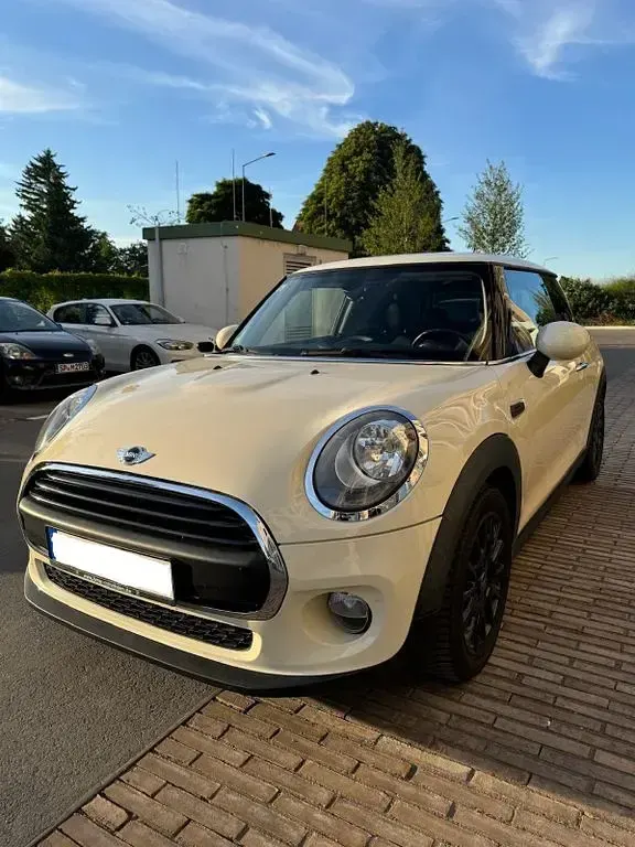 Gebraucht Mini ONE Pepper 102 PS (75 kW) 2016 Weiß Kleinwagen