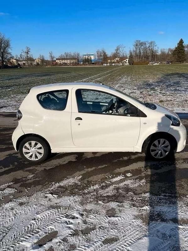Gebraucht Toyota Aygo 68 PS (50 kW) 2014 Kleinwagen