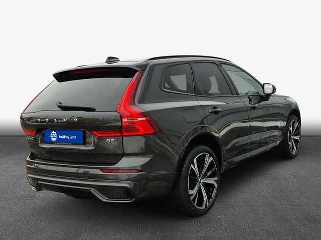 Gebraucht Volvo XC60 Ultra 250 PS (183 kW) 2025 Platinum grey metallic SUV