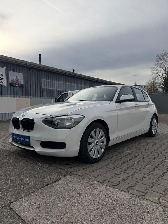 Gebraucht BMW 116 136 PS (100 kW) 2012 Weiß Kleinwagen