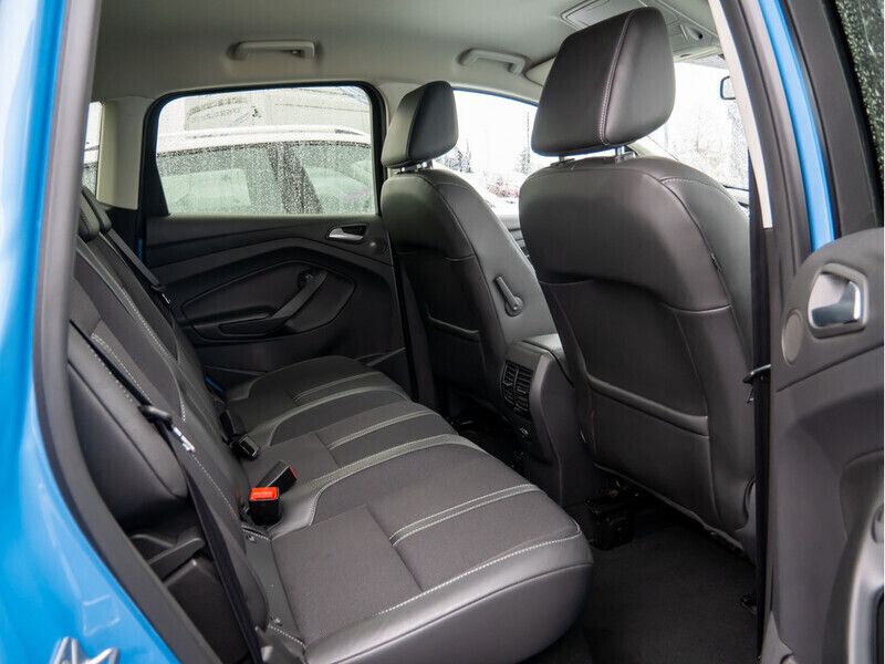 Gebraucht Ford C-MAX Titanium 150 PS (110 kW) 2015 Andere farbe Van / Kleinbus