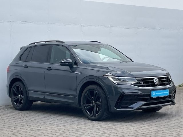 Gebraucht VW Tiguan Style 150 PS (110 kW) 2023 Delfingrau metallic SUV