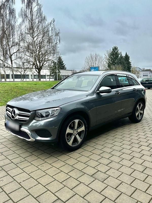 Gebraucht Mercedes GLC220 170 PS (125 kW) 2016 Grau SUV