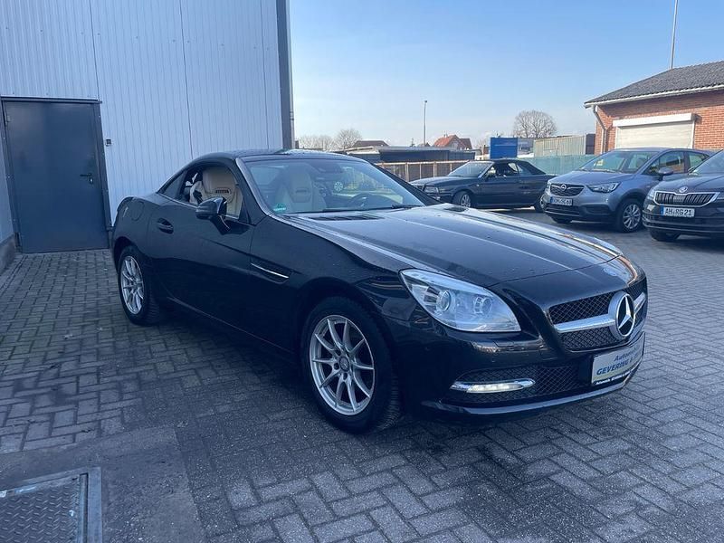 Gebraucht Mercedes SLK200 184 PS (135 kW) 2013 Schwarz Cabrio