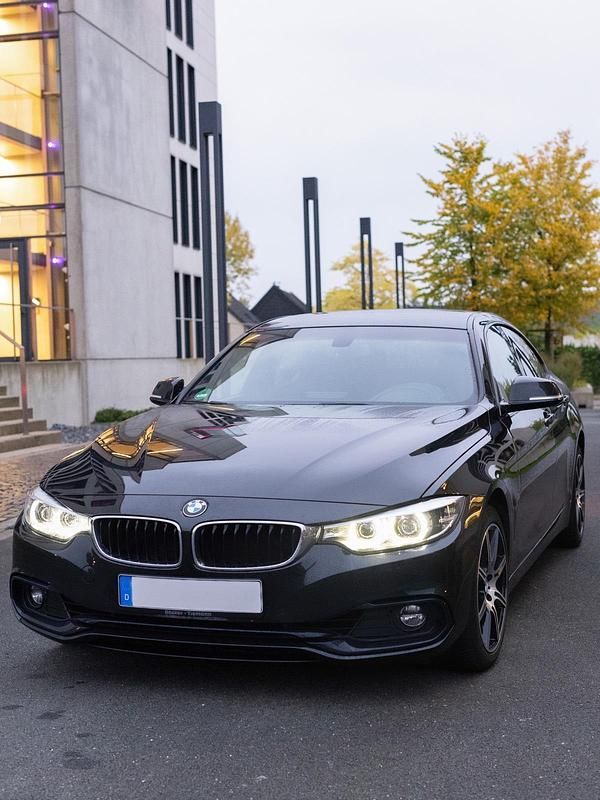Schwarz Gebraucht 2017 BMW 420 Gran Coupé Coupé | 17.499 € (Guter Preis) - Bild 1/4