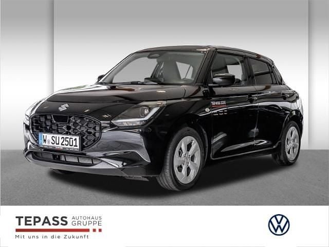 Schwarz Gebraucht 2025 Suzuki Swift Comfort Kleinwagen | 16.290 € (Fairer Preis) - Bild 1/4