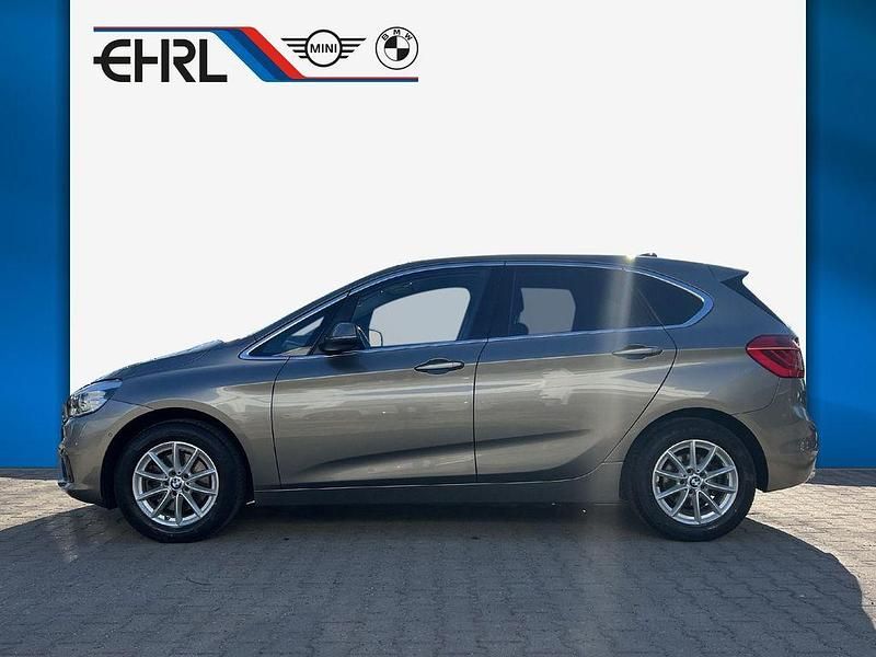 Gebraucht BMW 218 Basis 136 PS (100 kW) 2015 Grau Van / Kleinbus