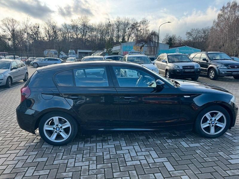 Usata BMW 118 Efficient Dynamics 143 CV (105 kW) 2010 Nero Utilitaria