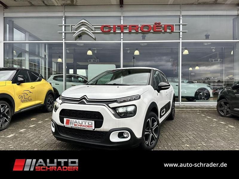 Weiß Gebraucht 2023 Citroën C3 PureTech Limousine | 14.450 € (Etwas zu teuer) - Bild 1/4