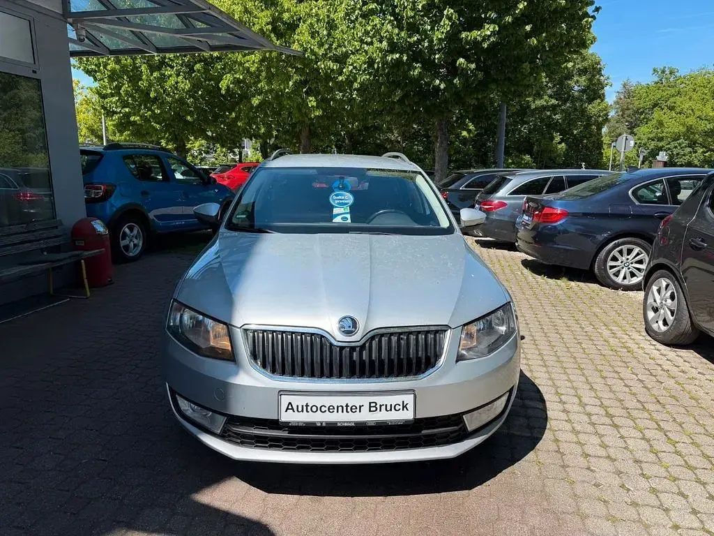 Second-hand Skoda Octavia Ambition 110 CP (80 kW) 2016 Argintiu Break