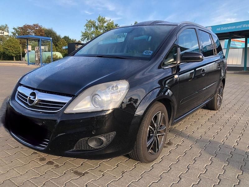 Schwarz Gebraucht 2008 Opel Zafira Van / Kleinbus | 2.300 € (Guter Preis) - Bild 1/4