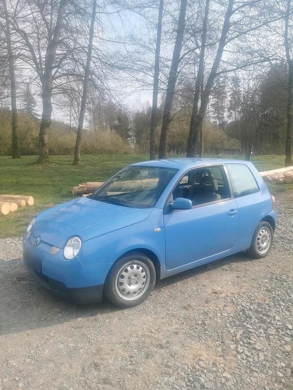 Gebraucht VW Lupo 61 PS (44 kW) 2001 Blau Kleinwagen